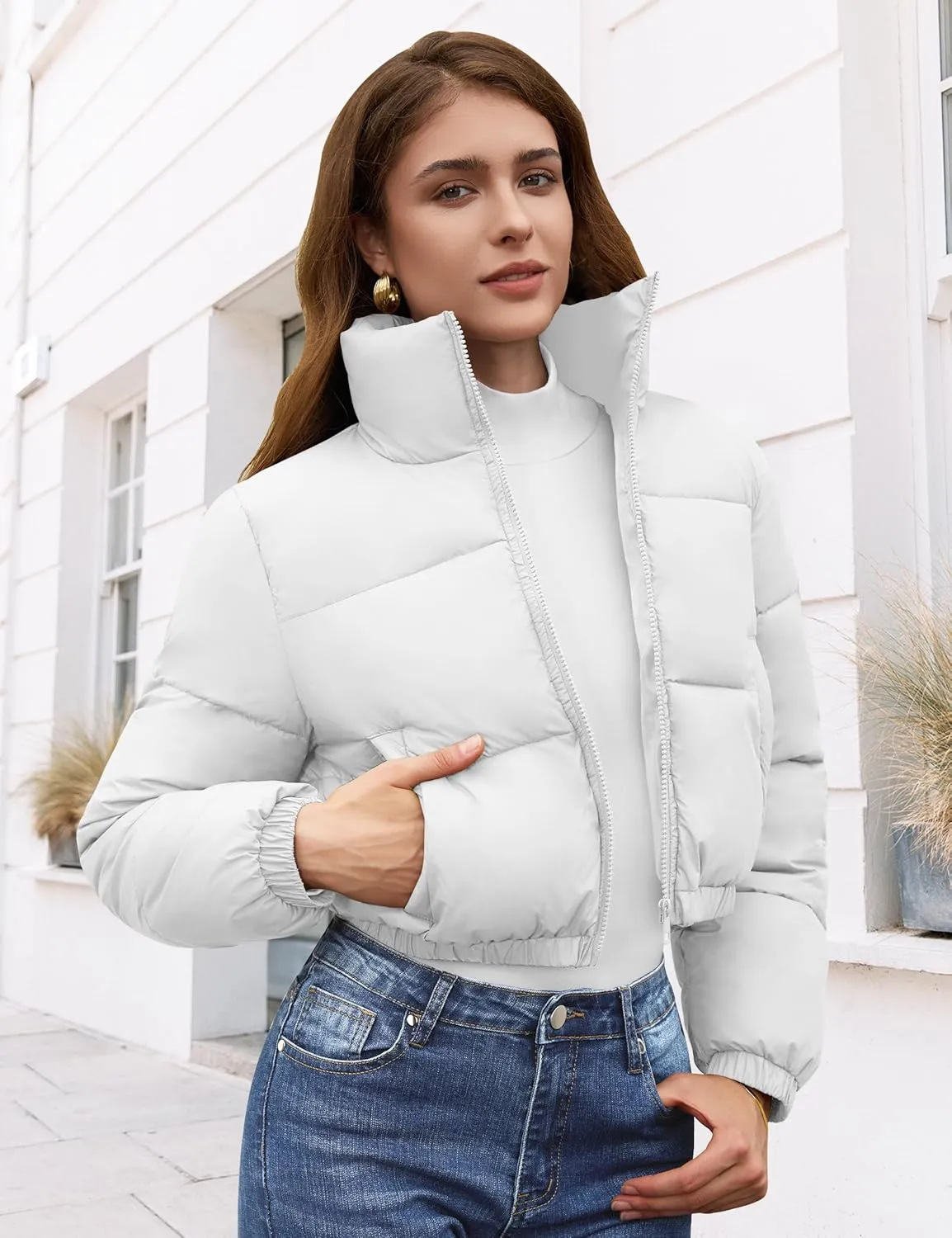 Fengbay Womens Puffer Jacket Long Sleeve Zip Cropped Jacket Short Lightweight Outwear Womens Winter Coats With Pockets