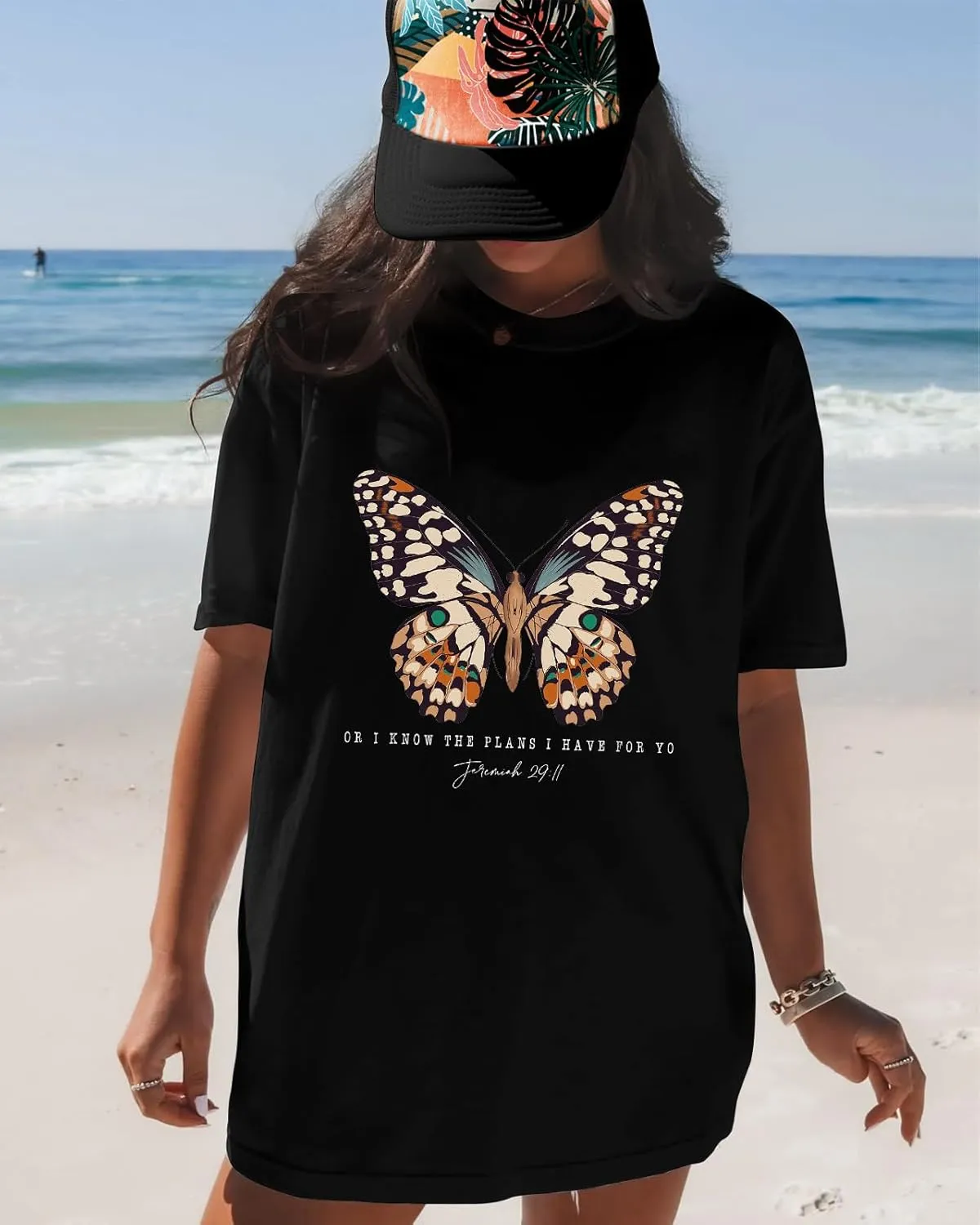 Flafens Oversized Tshirts for Women - Graphic T Shirt Loose Tees Crewneck Sleeve Top Cute Fashion Summer Pattern Print Tops