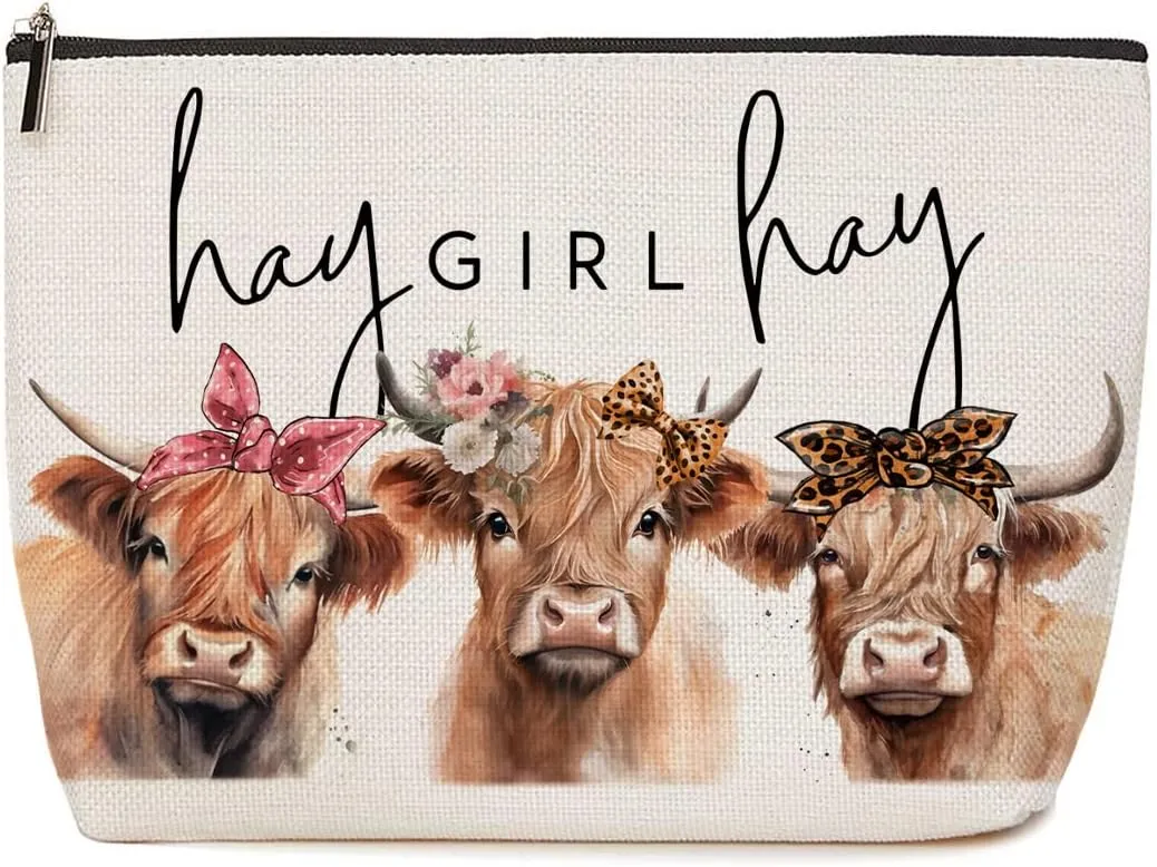 Funny Western Makeup Bag Western Accessories for Women Cow Print Stuff Cows Gifts Floral Cow Western Stuff for Female Girl Sister Daughter Niece Aunt Mom Cow Lovers Birthday Graduation Christmas