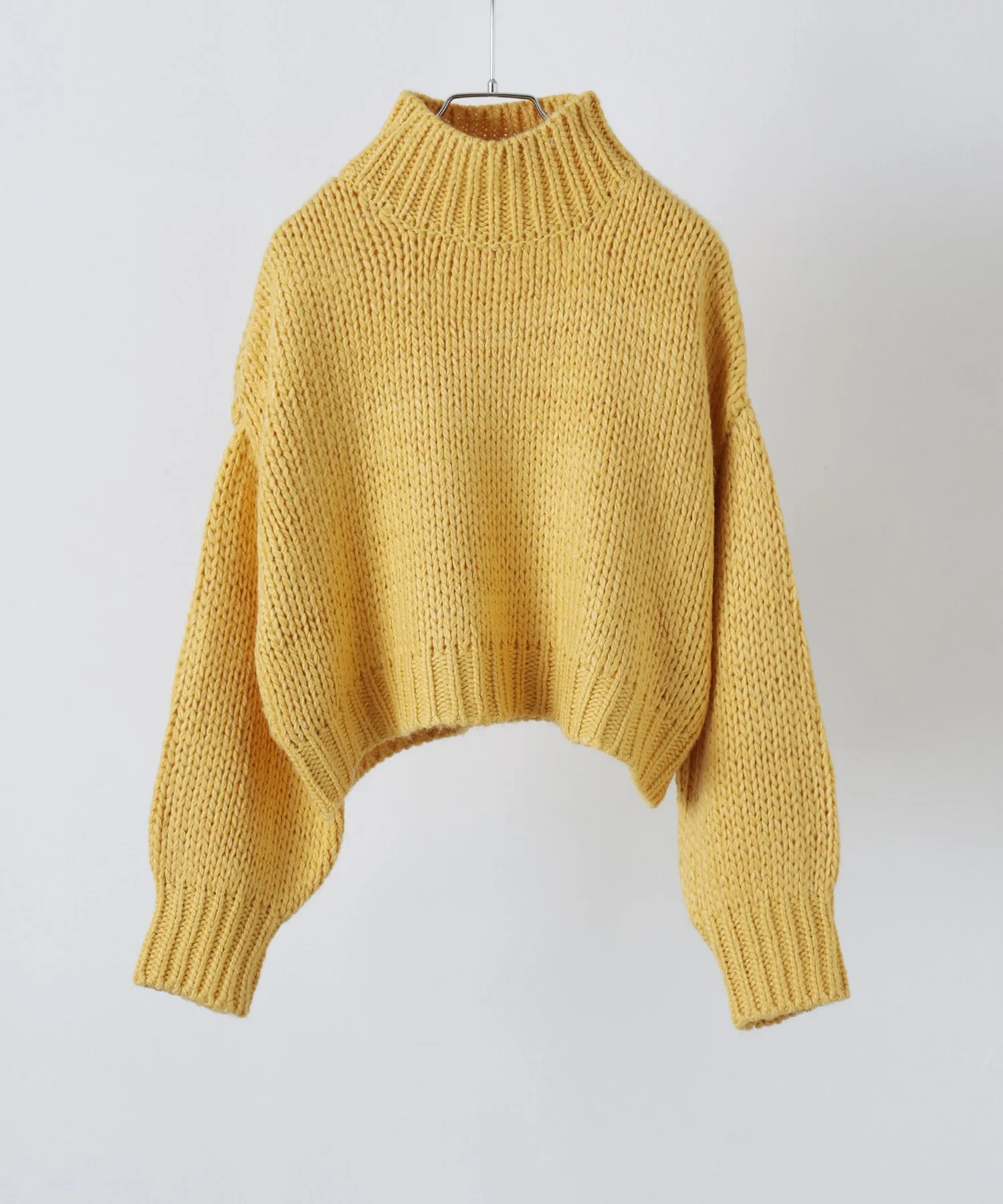 High neck low gauge cropped knit