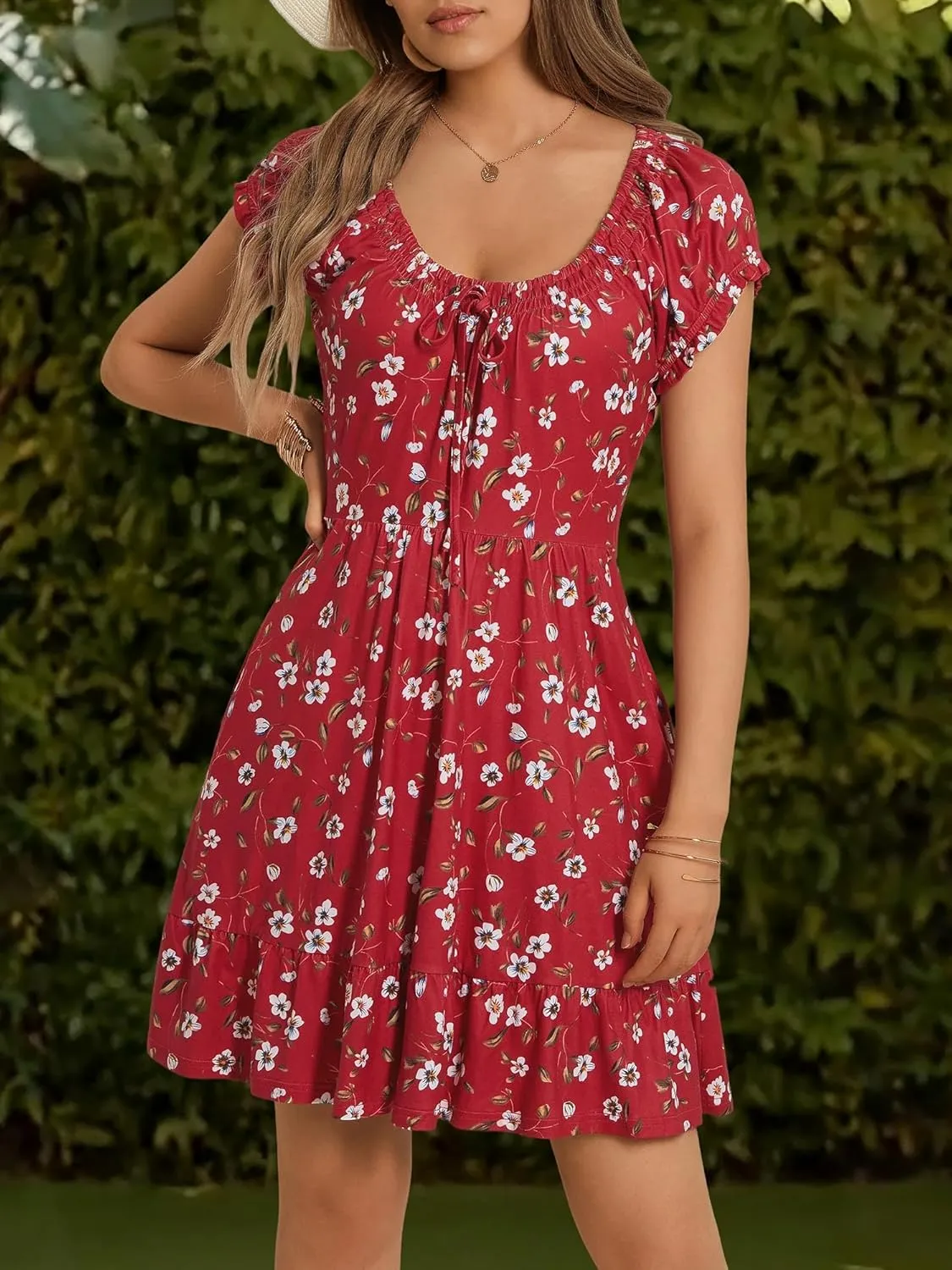 HUHOT Teen Petite Women Floral Short Summer Mini Dresses with Pockets Cute Milkmaid Sundress