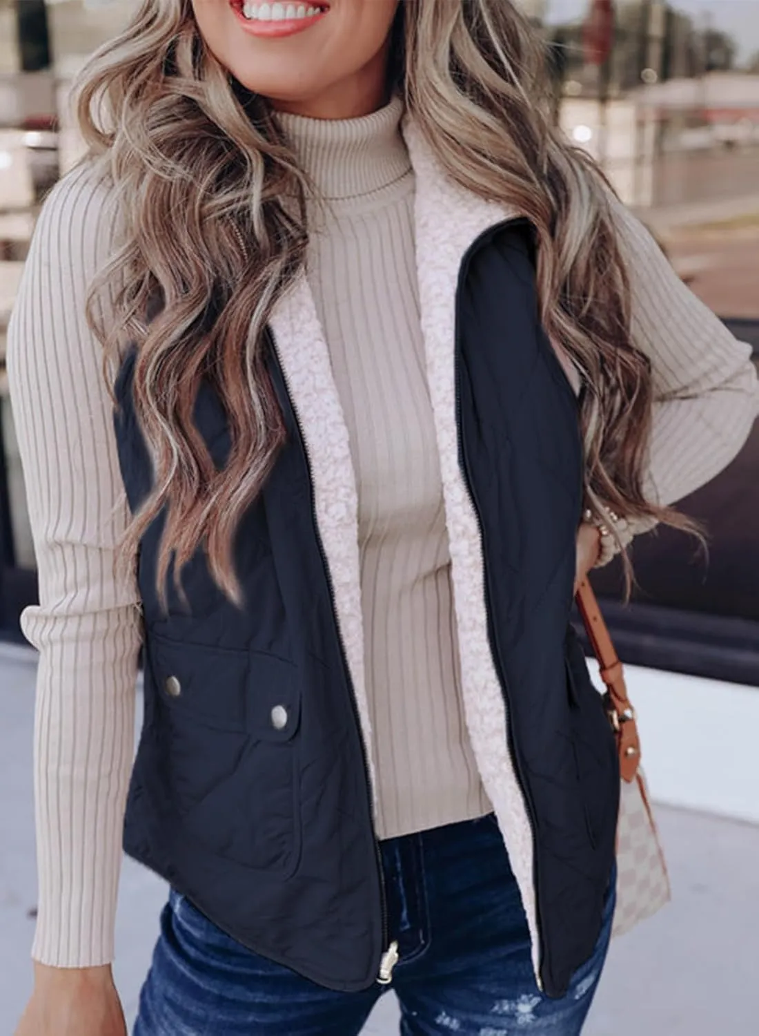 SHEWIN Women Puffer Vest Casual Stand Collar Sleeveless Puffer Jacket Warm Winter Reversible Zip Up Outerwear with Pockets