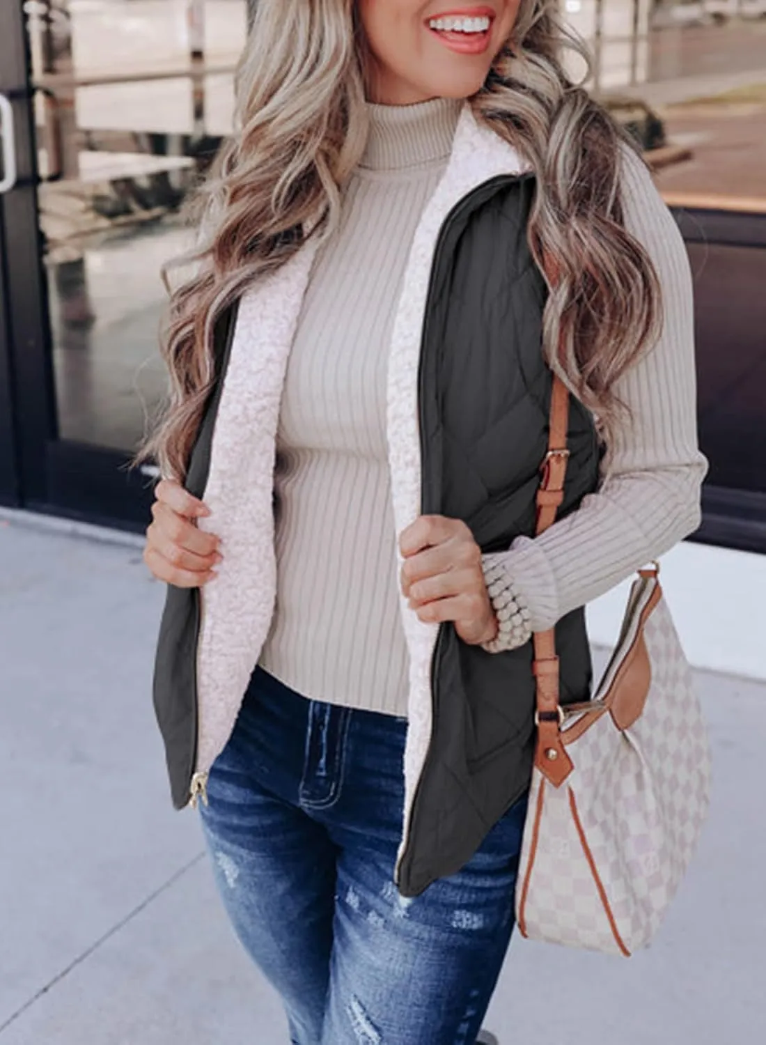 SHEWIN Women Puffer Vest Casual Stand Collar Sleeveless Puffer Jacket Warm Winter Reversible Zip Up Outerwear with Pockets