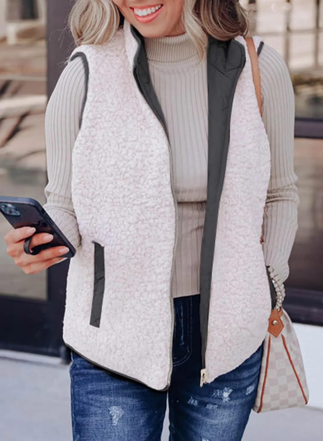 SHEWIN Women Puffer Vest Casual Stand Collar Sleeveless Puffer Jacket Warm Winter Reversible Zip Up Outerwear with Pockets