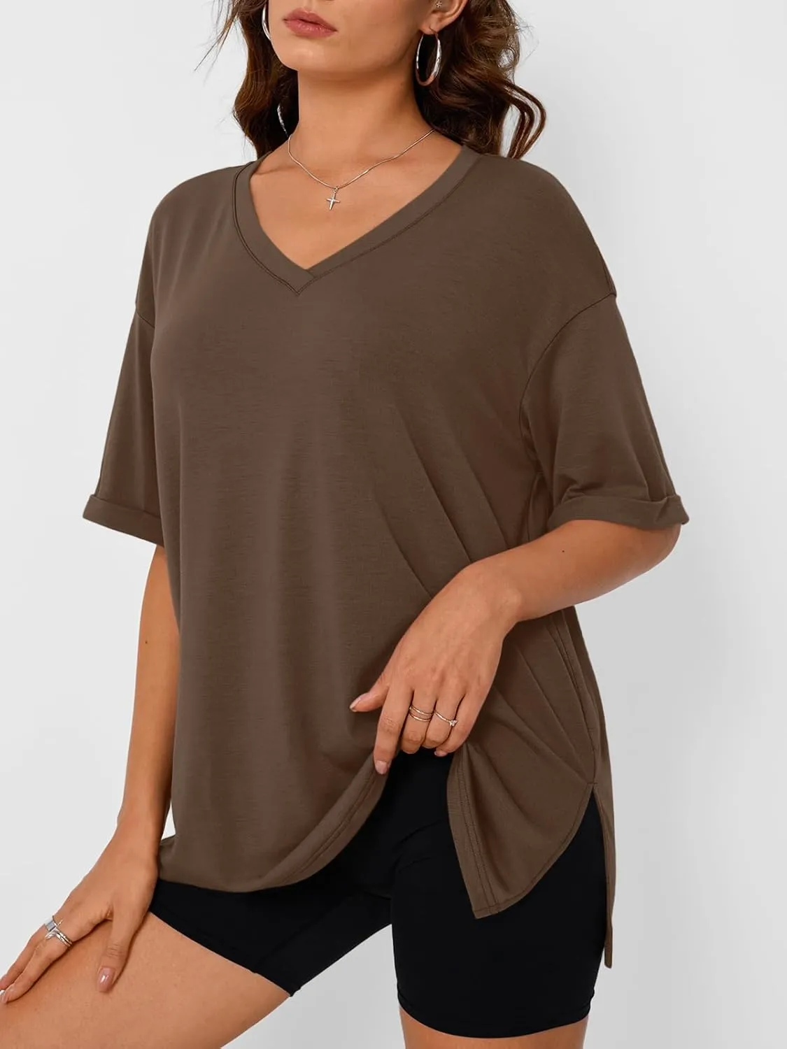 Trendy Queen Oversized Tshirts for Women Workout Plus Size Tops V Neck Short Sleeve Gym Shirts Casual Loose Fit Basic Tees