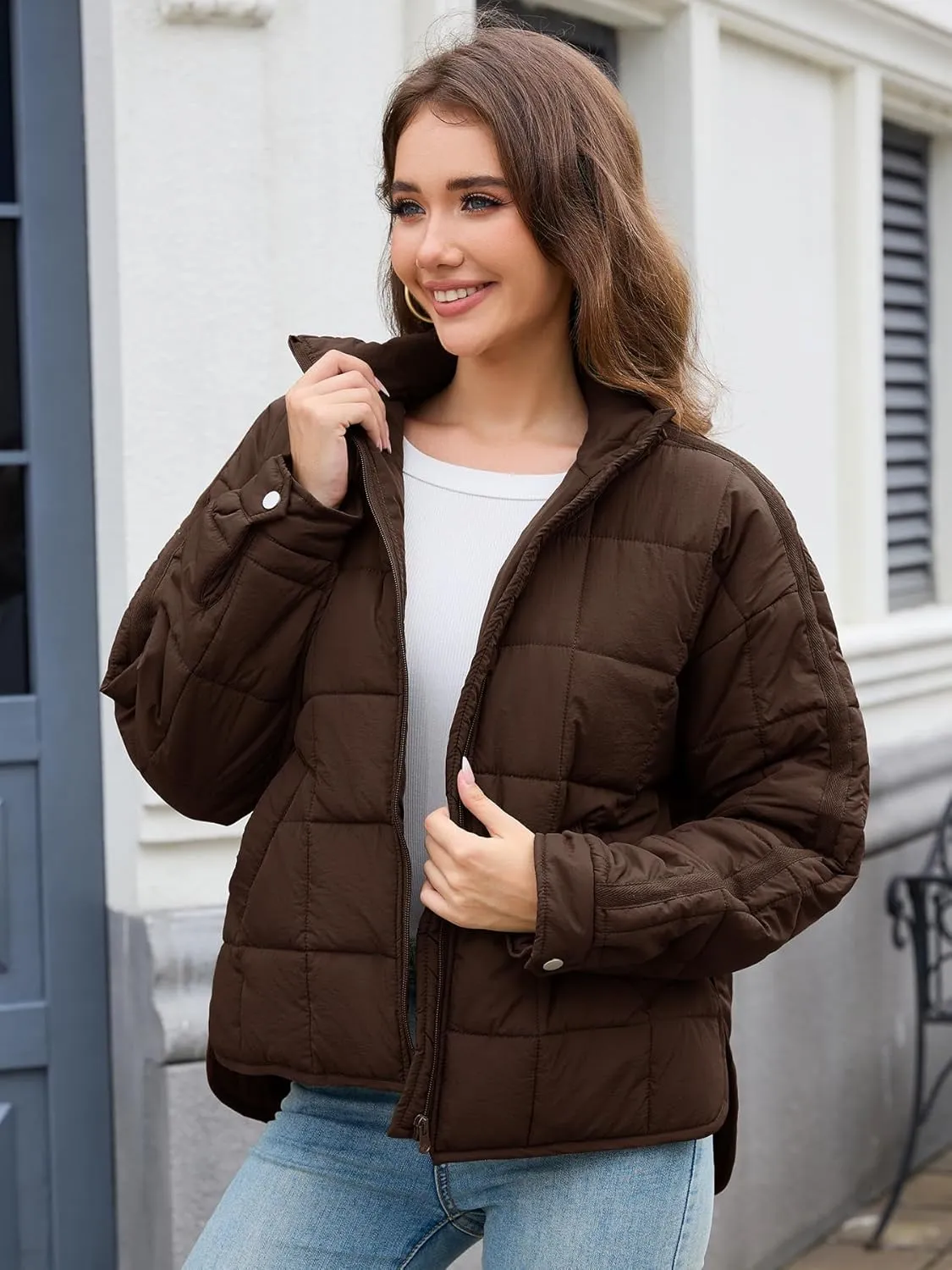 Women's Quilted Lightweight Jackets Down Coat Long Sleeve Zipper Oversized Packable Short Puffer Jackets